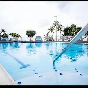 https://apt-downtown-isla-verde-oceanfront-luxury-with-pool.sanjuanpuertorico-hotels.com